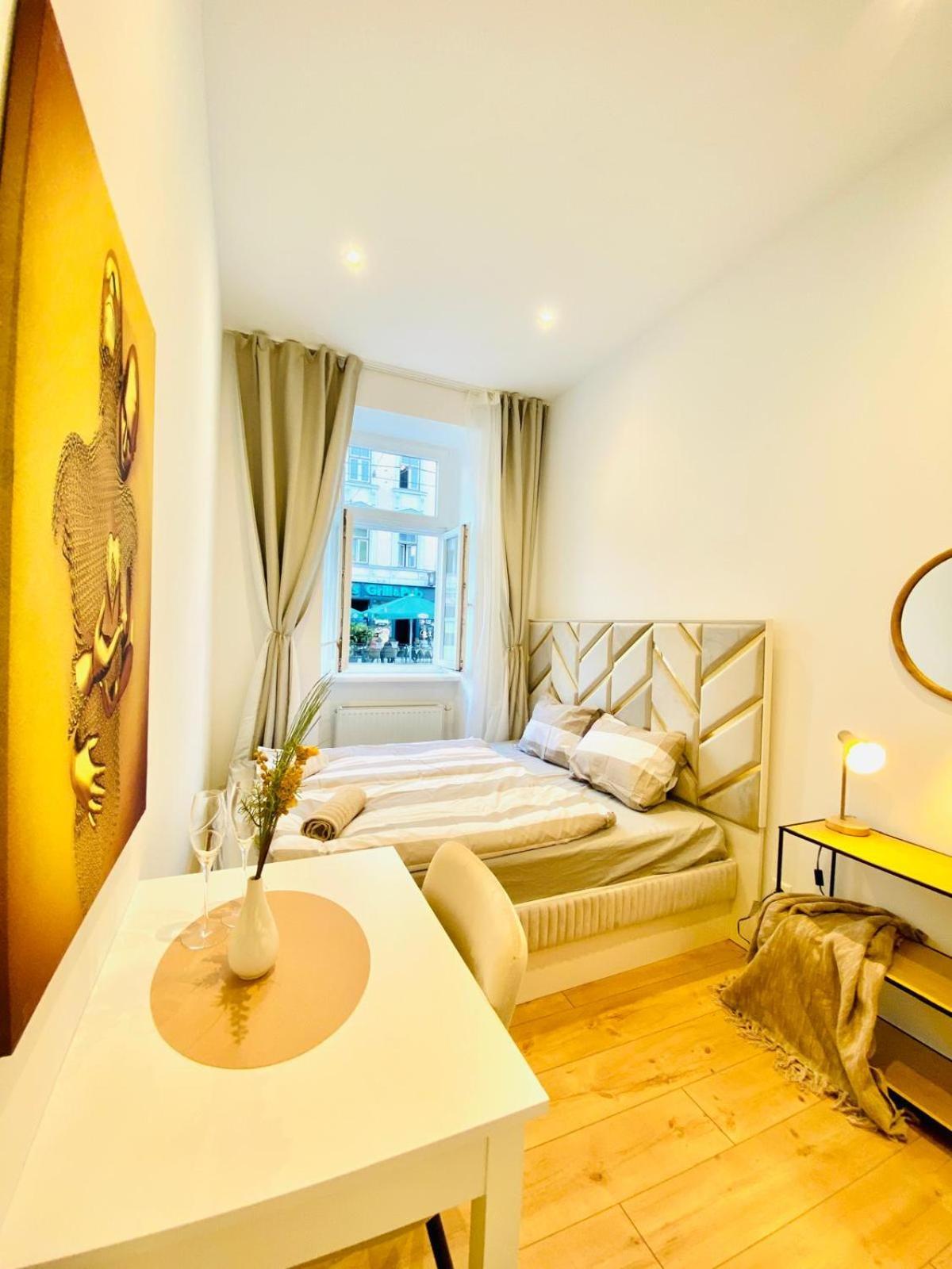 Ottakring Gem Shared 4-br Retreat Breathtaking Views * Wien