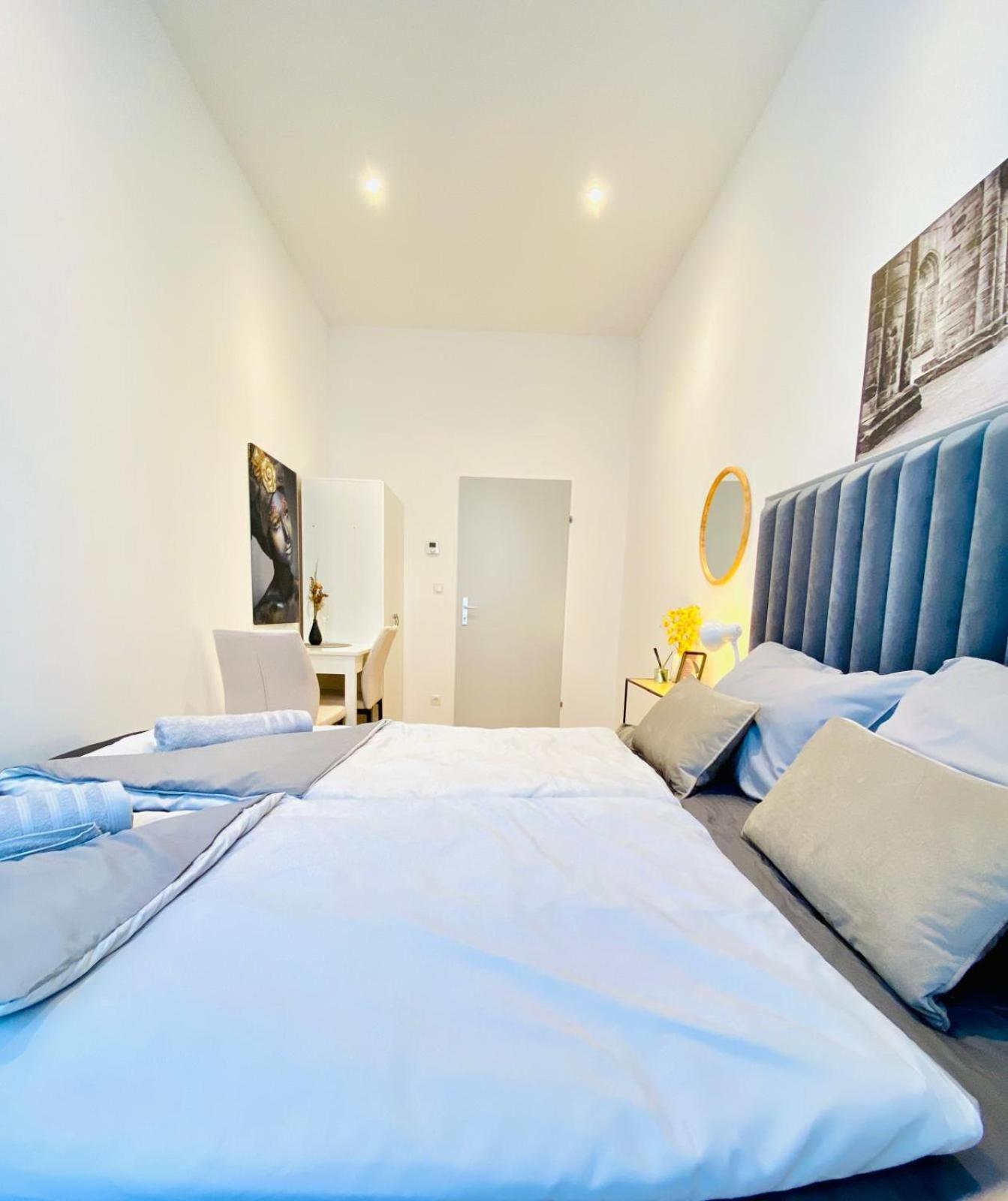 Ottakring Gem Shared 4-br Retreat Breathtaking Views * Wien